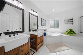 Dual vanities