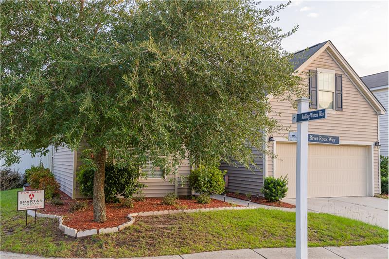 Corner lot