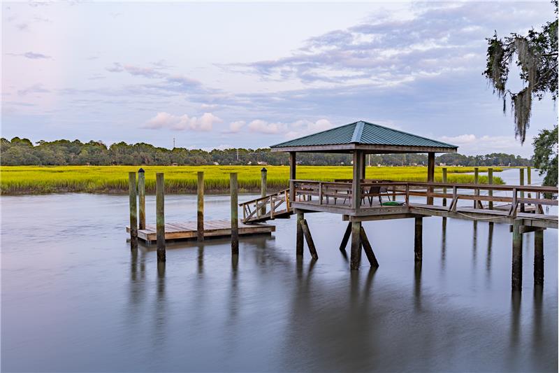 Community Dock