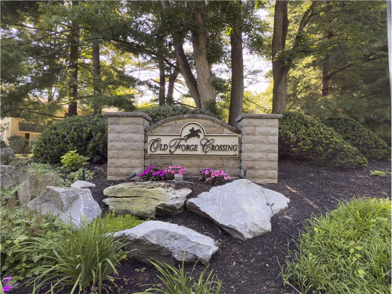 212 Old Forge Crossing - Community sign