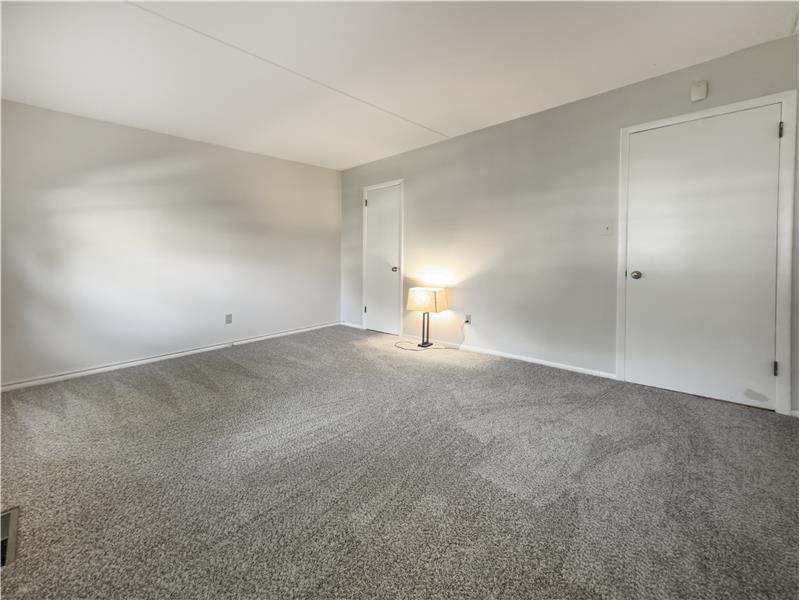 212 Old Forge Crossing - Bedroom
