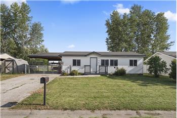 213 E Meadowmere, Deer Park, WA