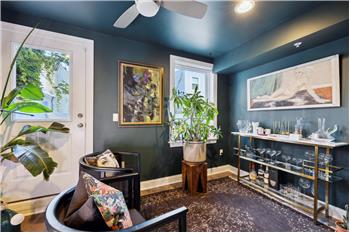 2137 N. Darien St - Living room