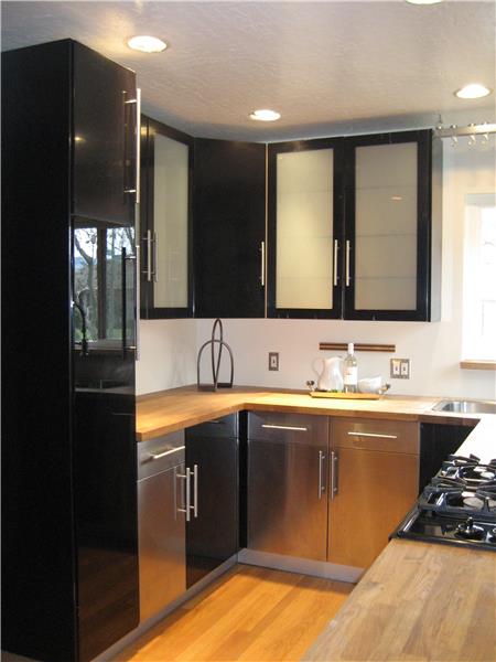 Kitchen with Recessed Lights 