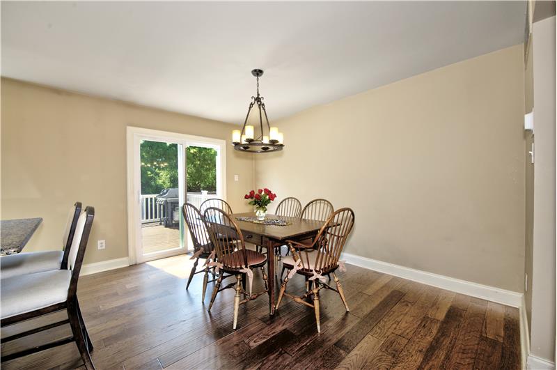 Rent 2148 Birch Drive Eat-In Kitchen