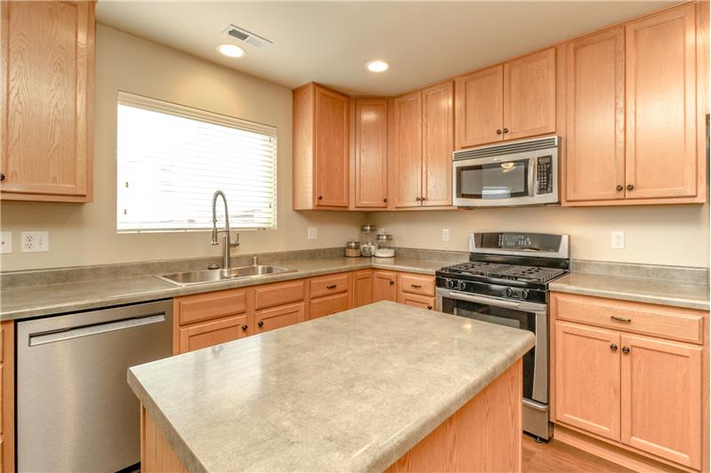 New sink and faucet