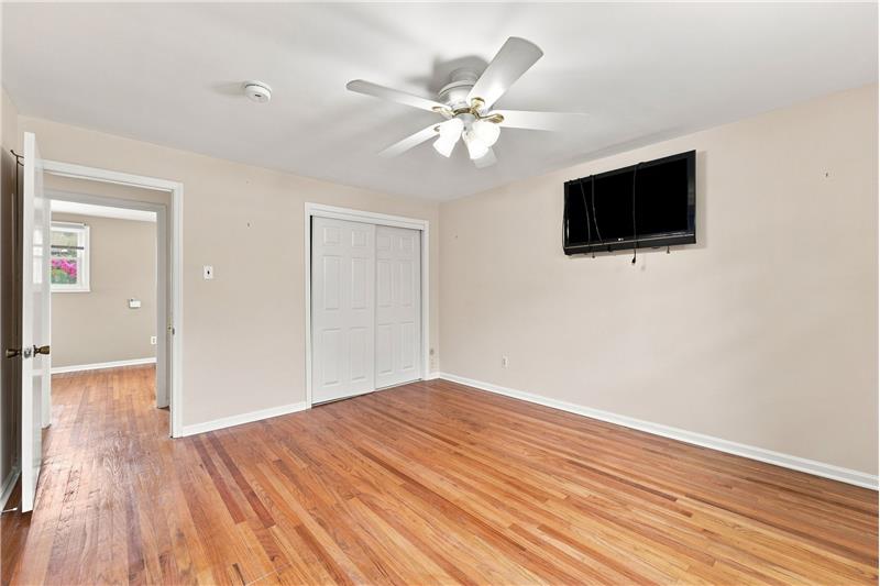 2nd Bedroom