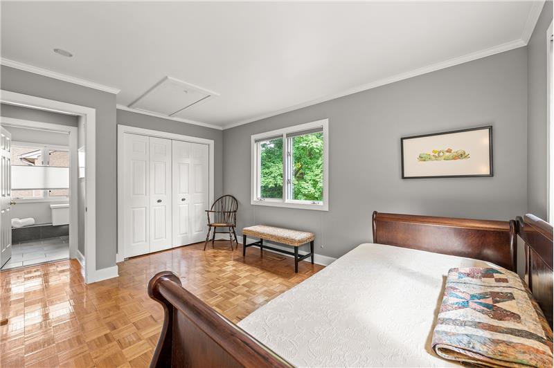 22 Greythone Woods Circle, Wayne