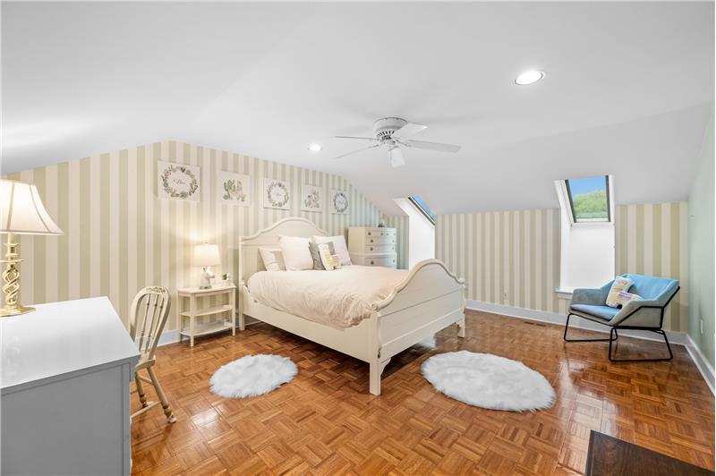 22 Greythone Woods Circle, Wayne