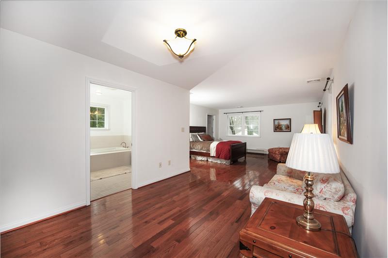 221 Gulph Creek Road, Wayne, Primary Bedroom