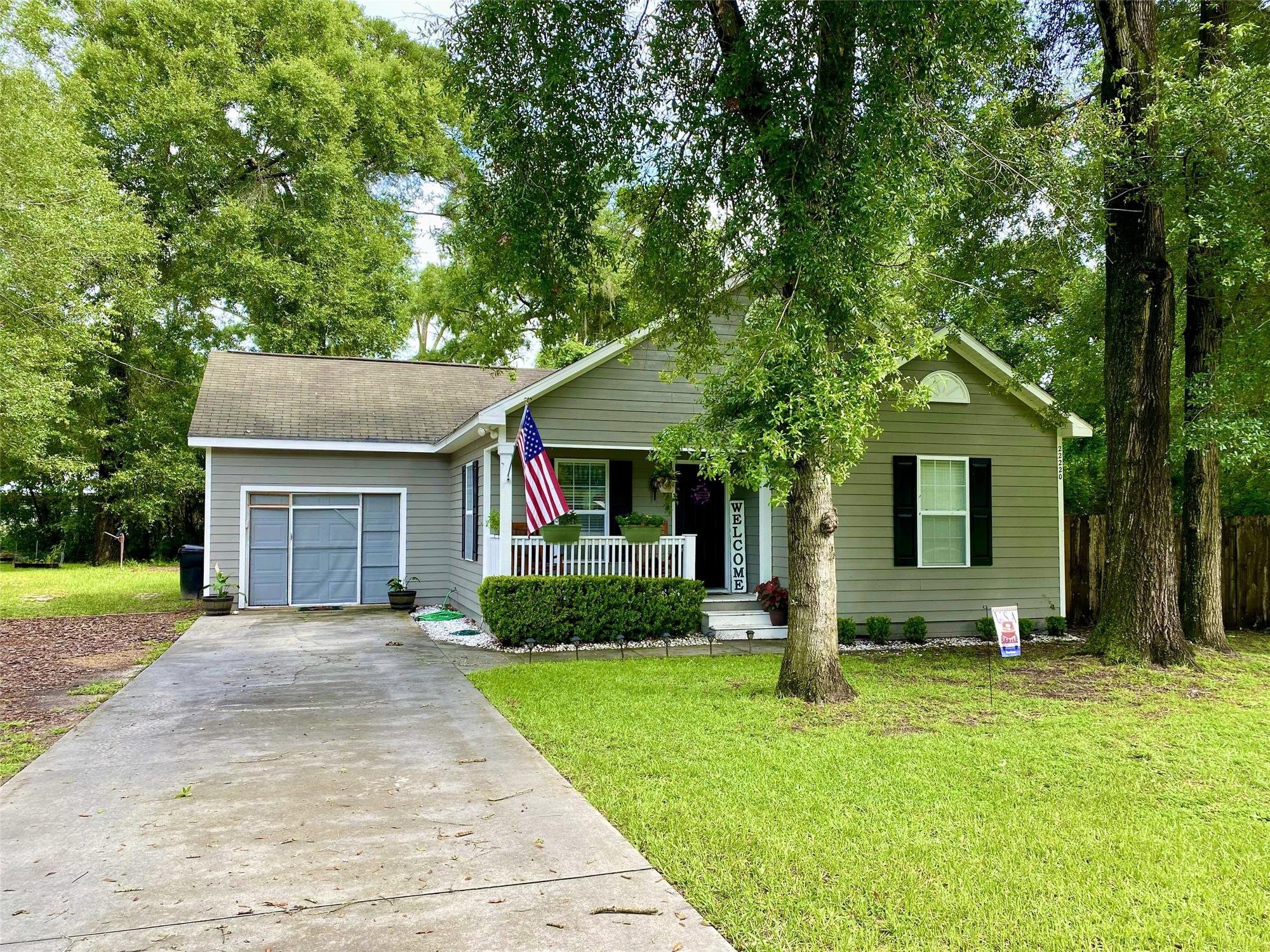 22220 NW 176th Place, High Springs, FL 32643 By Tanya Chappell (Listed