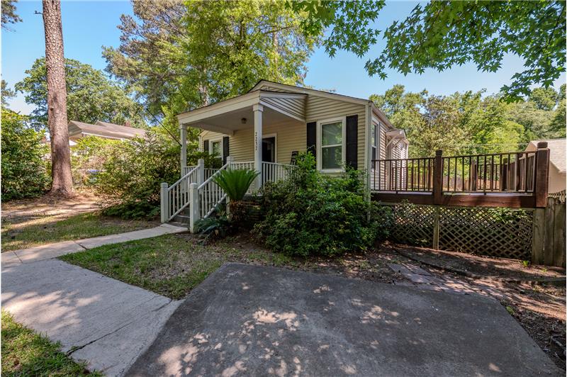 2237 Kingswood Drive