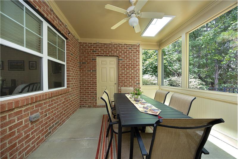 Private and Lovely Screen Porch