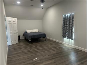 Large upstairs bedroom