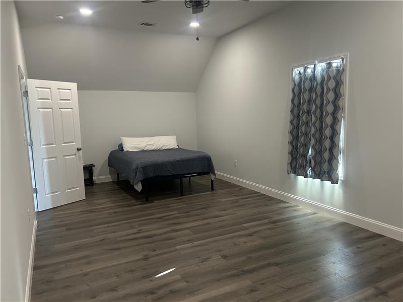 Large upstairs bedroom