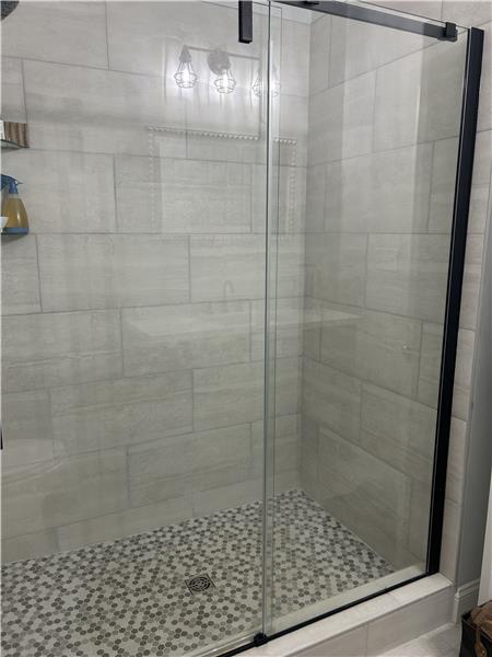 Pretty tiled shower
