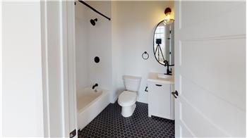 Primary listing photos for listing ID 581013