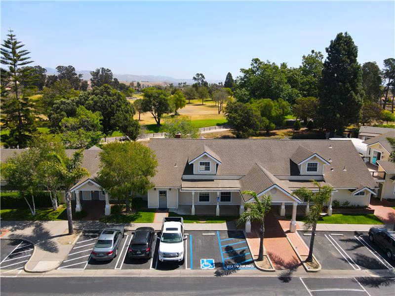 Community clubhouse with rentable event space and kitchen amenities.