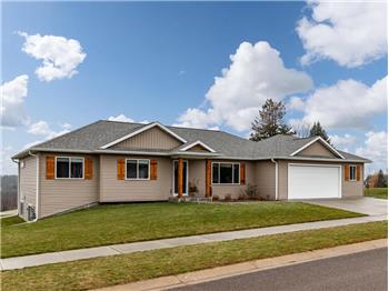 Primary listing photos for listing ID 544075