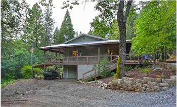 Primary listing photos for listing ID 541233