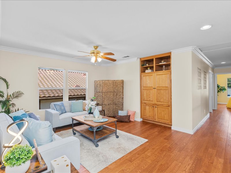 upstairs loft/bonus space