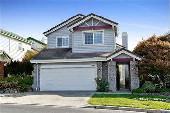 Primary listing photos for listing ID 526370