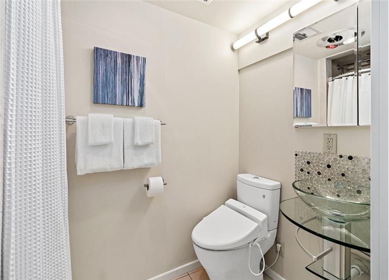 Lower level three-quarter bath