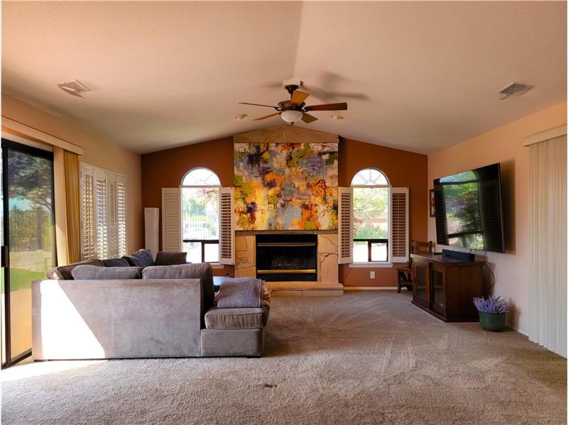 Floor-to-Ceiling Flagstone Hearth Fireplace!