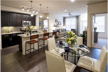 Primary listing photos for listing ID 554878