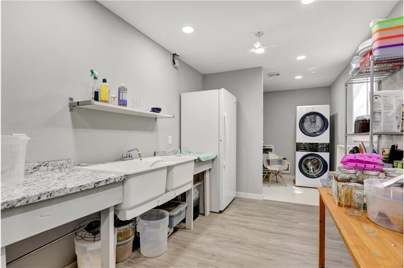 
                            Property Image 69