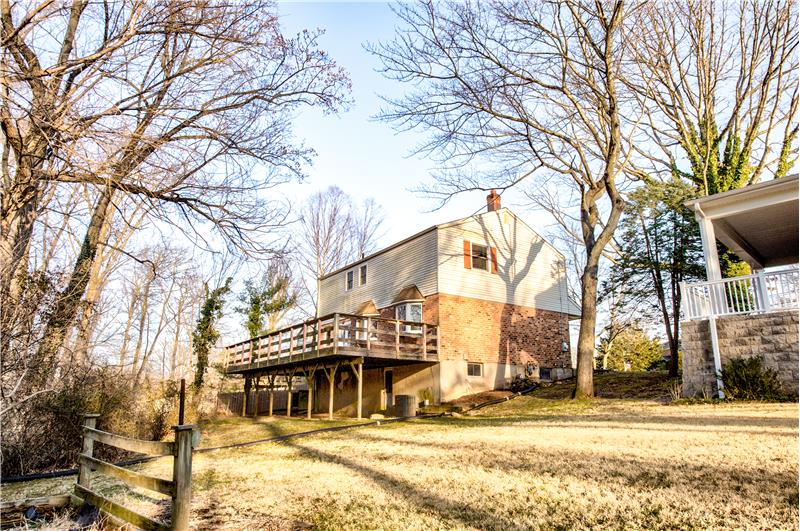 253 Sweetbriar Circle, King Of Prussia
