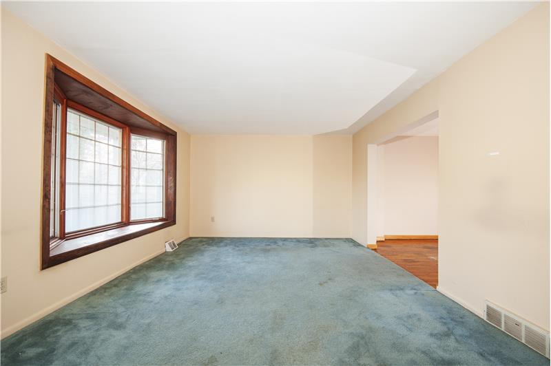 253 Sweetbriar Circle, King Of Prussia