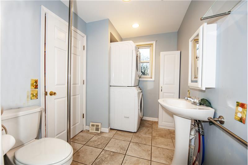 253 Sweetbriar Circle, King Of Prussia