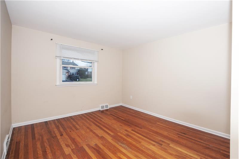 253 Sweetbriar Circle, King Of Prussia