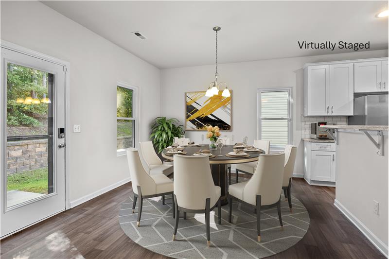 Virtually staged dining area: seats eight or more and ideal for daily dining and entertaining