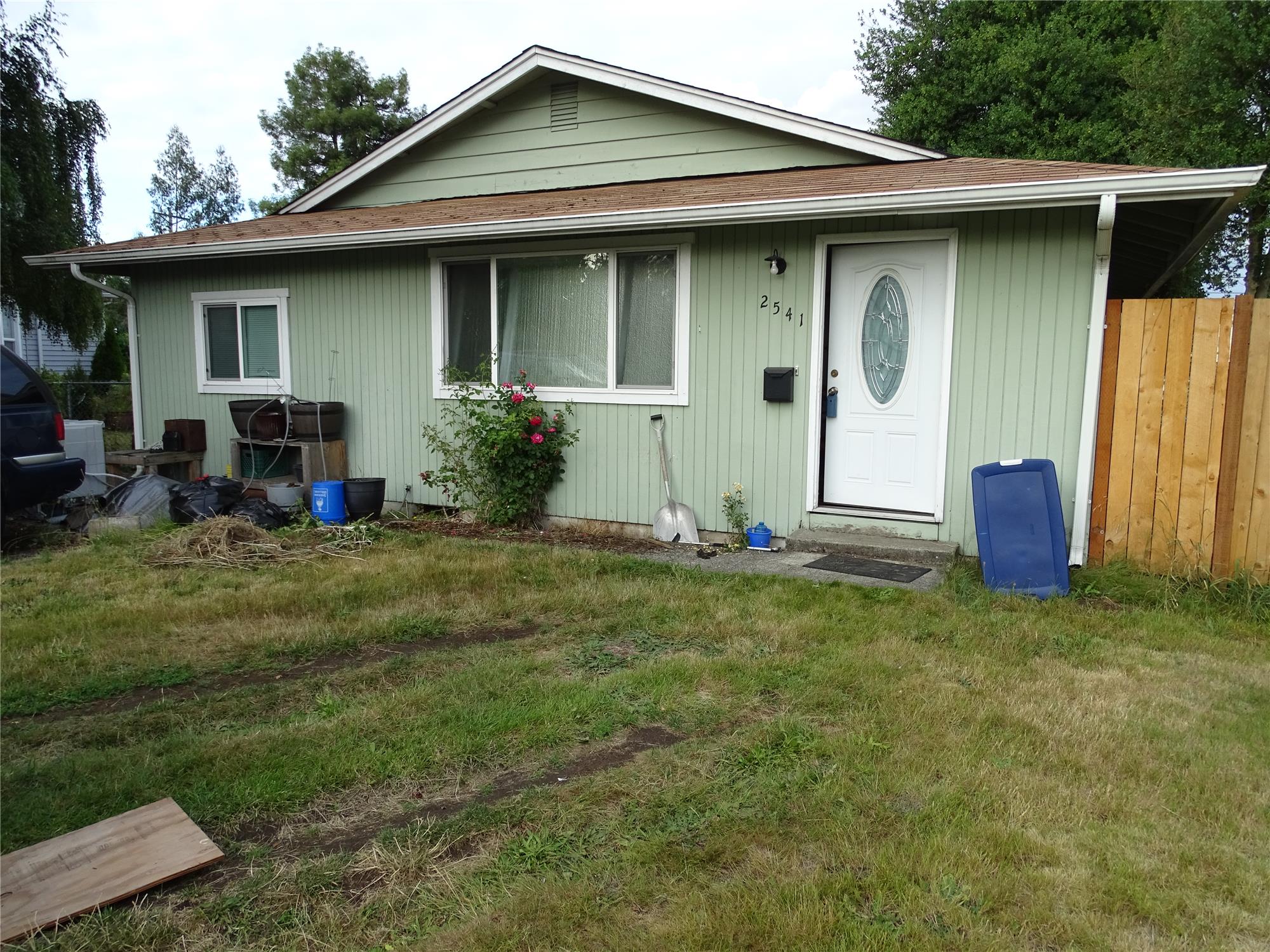 2541 S L Street, WA 98405 MLS 1489287 By Arron Renfrew (Listed by Renfrew Real Estate