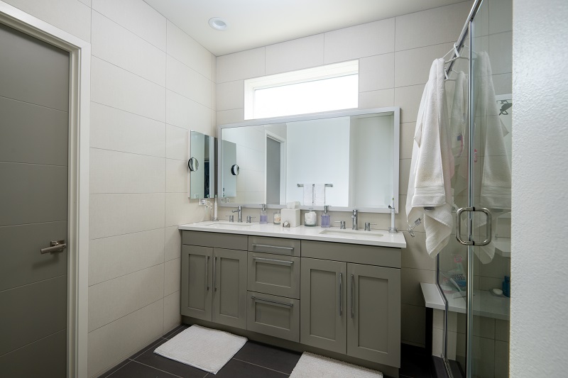 Master bath has large shower, dual sinks & 2 closets (1 walk-in) + linen closet