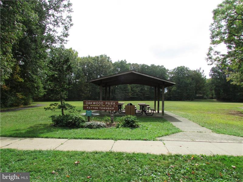Neighborhood park with picnic area