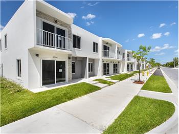 Primary listing photos for listing ID 566479