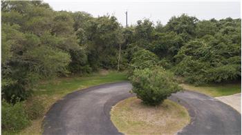 Cul-de-Sac Entrance to Property
