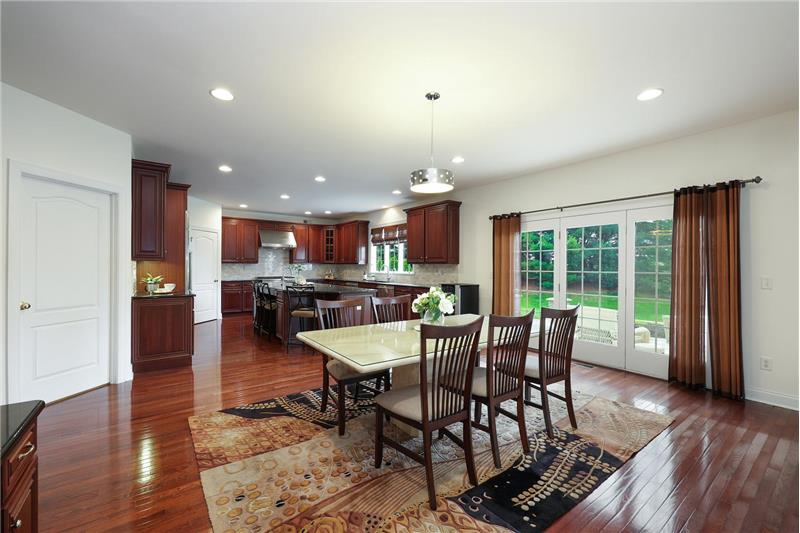 
                            Property Image 26