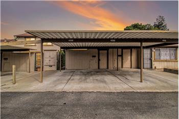 Primary listing photos for listing ID 629571