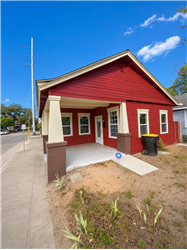 Primary listing photos for listing ID 616458