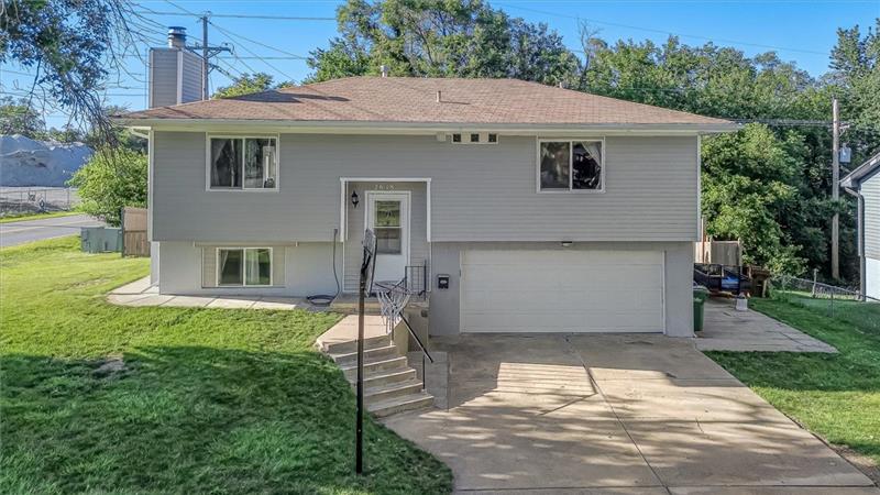 2618 Gindy Dr