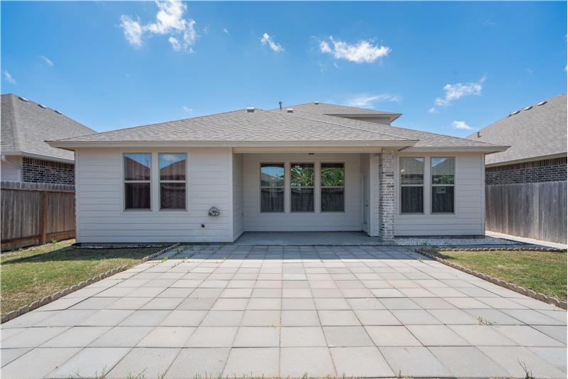 
                            Property Image 93