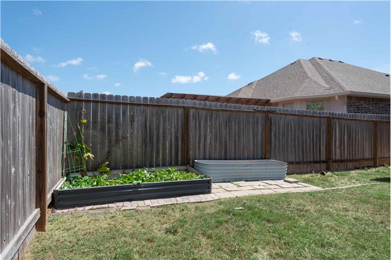 
                            Property Image 94