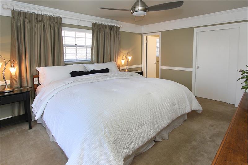Master bedroom with adjoining 3/4 bath