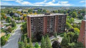 Primary listing photos for listing ID 642795