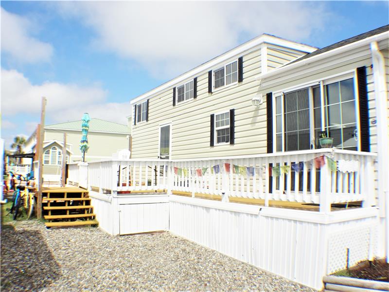 Property pictures of 27 Boardwalk RV Park, Emerald Isle, NC 28594, USA