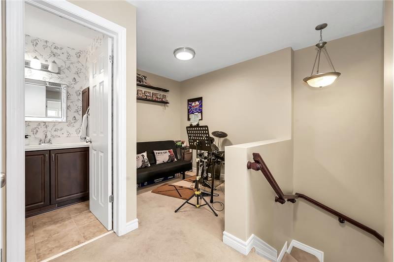 
                            Property Image 25